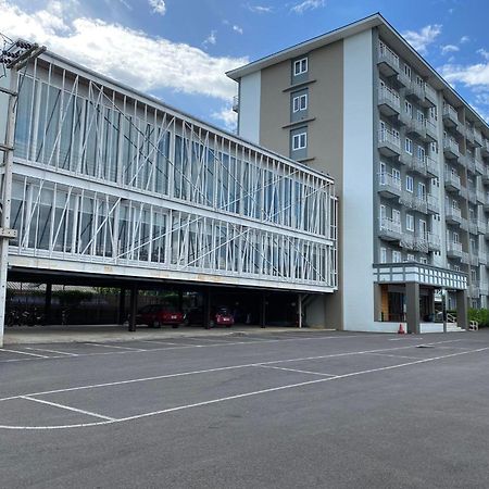 Tai-Shan Suites Ratchaburi Εξωτερικό φωτογραφία
